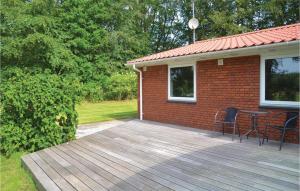 Three-Bedroom Holiday Home In Hejnsvig