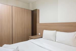 Cozy Studio Apartment at Brooklyn Alam Sutera By Travelio