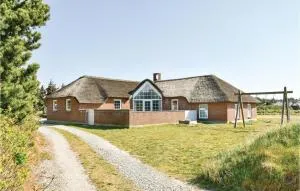 Lovely Home In Ringkøbing With Sauna - رينكوبنج