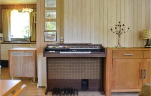 Two-Bedroom Holiday Home In Jagerspris