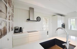 Holiday Home Kystvejen Ebeltoft Vi