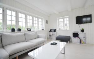 Holiday Home Kystvejen Ebeltoft Vi