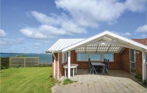 Holiday Home Grynderup Strand Roslev