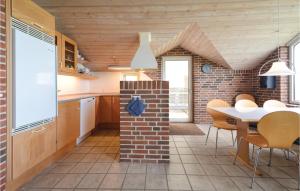 Holiday Home Grynderup Strand Roslev