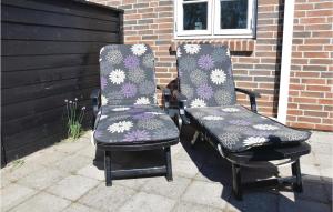 Five-Bedroom Holiday Home In Ulfborg