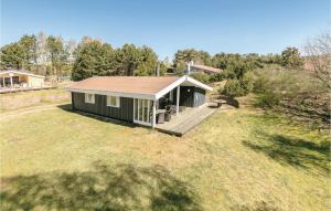 Three-Bedroom Holiday Home In Aakirkeby