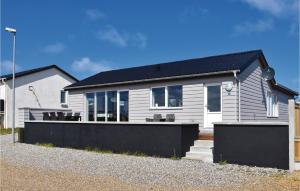 Three-Bedroom Holiday Home In Ulfborg