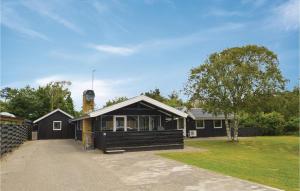 Five-Bedroom Holiday Home In Blokhus