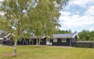 Five-Bedroom Holiday Home In Blokhus