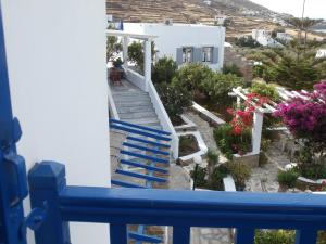 Kionia Galini Bangalows