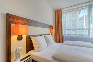Studio with One Double Bed - Non-Smoking room in Centro Hotel Celler Tor