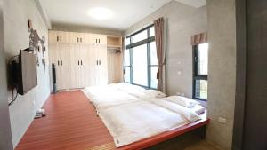 Phòng gia đình với phòng tắm riêng. (Family Room with Private Bathroom)