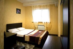 Standard Double Room room in Vizit Hotel