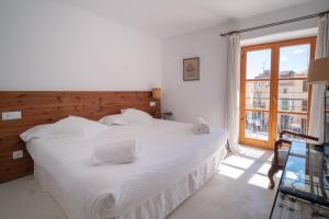 Basic Double Room room in Petit Hotel Forn Nou