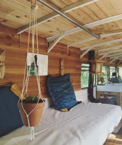 Sejours a la ferme Cosmic English Bus 2 floor : photos des chambres