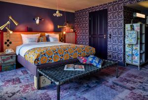 Extra Large room in 25hours Hotel Terminus Nord