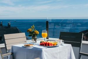 Junior Suite with Terrace room in Gran Hotel Victoria