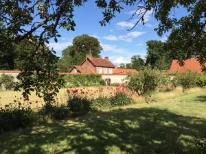 Maisons de vacances Florimont - Vaste gite a la ferme : photos des chambres