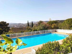 Villa la Grande Bastide piscine et tennis collectif