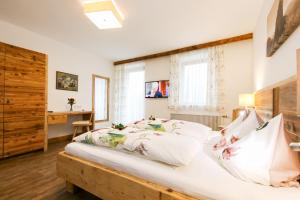 Double Room with Balcony or Terrace room in Gasthof St. Adolari