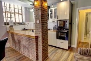 The Old Joiners Shop