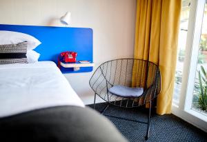 King Room - Disability Access room in Phoenix Hotel
