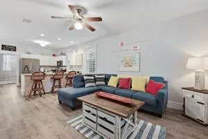 3 Bed 4 Bath Vacation home in Barefoot Cottages - Port St. Joe - Niles