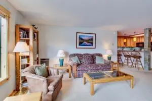 The Summit 67 - Old Mammoth