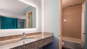 Queen Room with Two Queen Beds - Disability Access room in SureStay Hotel by Best Western Jacksonville South