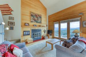 Three Bedroom Apartment room in Timber Ridge 524