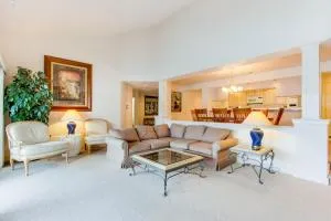 Marina Escape (D302) - Mica