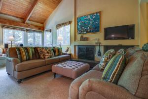 Three Bedroom Apartment room in Bridges 102