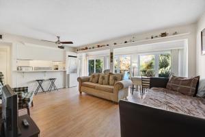 One Bedroom Apartment room in Gulf Terrace 139