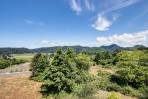 Romantic Views 4 Miles