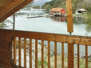 Two-Bedroom Holiday home in Vågland 6