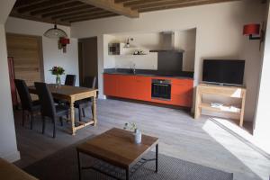 Appartements La Grange aux Ecureuils : photos des chambres