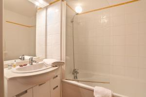 Résidence Néméa Les Chalets Des Evettes photo 18