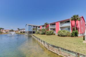 One Bedroom Apartment room in Pensacola Beach Breeze
