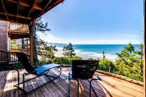 CrowsNest - Oceanside