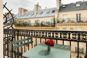 Superior Double Room with Balcony room in Hotel du College de France