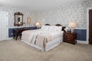 Standard King Room room in Black Point Inn