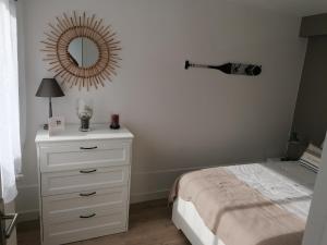 Appartements Le Voltaire-Sleep in Normandie : photos des chambres