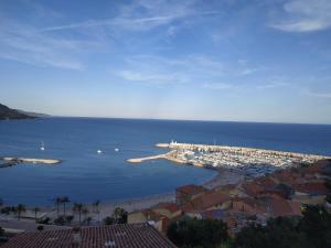 JOLI STUDIO VUE MER, VIEILLE VILLE MENTON