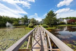 By the Sea - 旧奥查德比奇