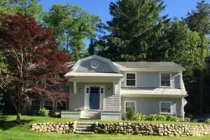 The Happy Place - Chappaquoit