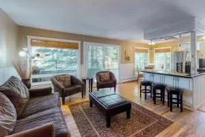 Driftwood 5 - Vans Corner