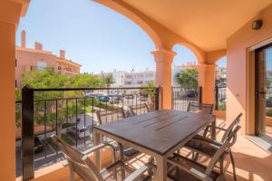 Luz casas- BayLuz apart,pool,beach, tennis, wifi,aircon