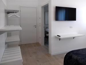 Double Room with Private Bathroom room in Le Mandragole B&B