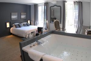 Hotels Domaine de Joinville : photos des chambres