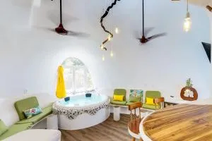 Seahorse @ Swan Villas - Maya Beach